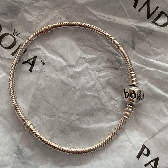 Pandora Bracelet - Picture 6 of 9